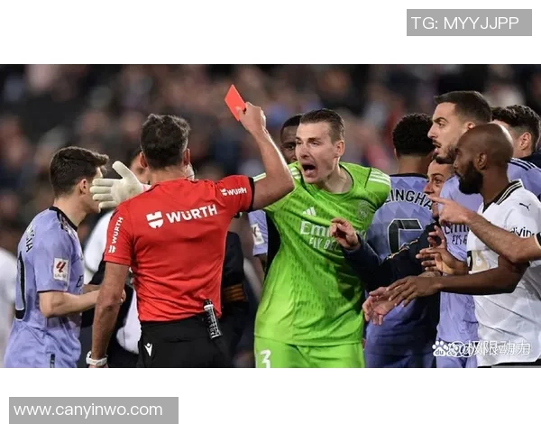 皇马主场迎战瓦伦西亚巅峰对决再燃豪门争锋谁能笑到最后