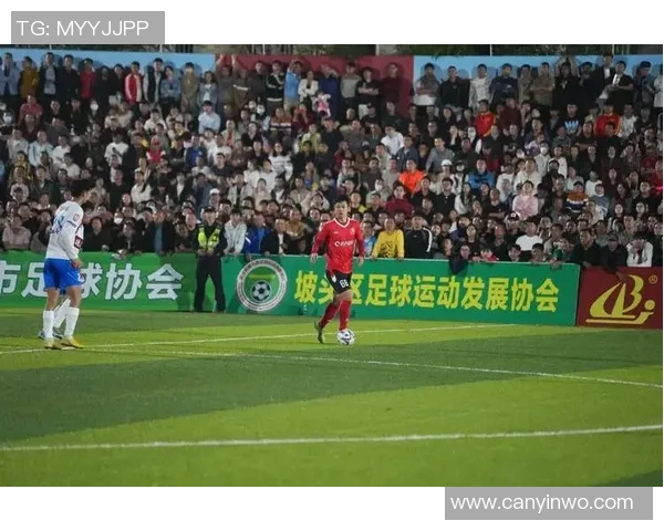 精彩比分对决,球队实力比拼引发全场高潮,紧张激烈难分胜负